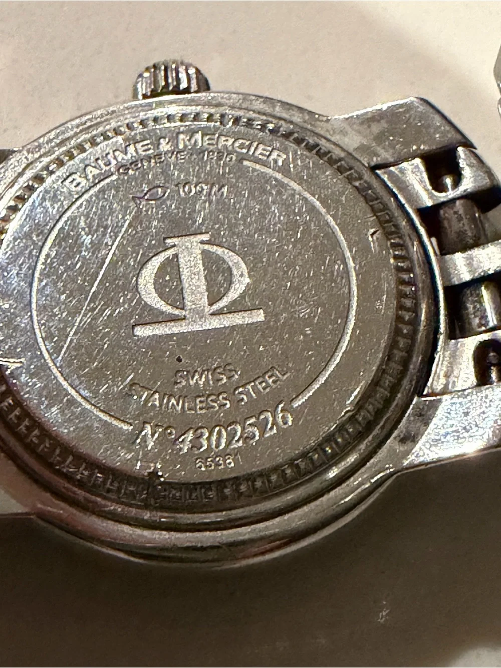 Classic Stainless Steel Women's Watch - Silver